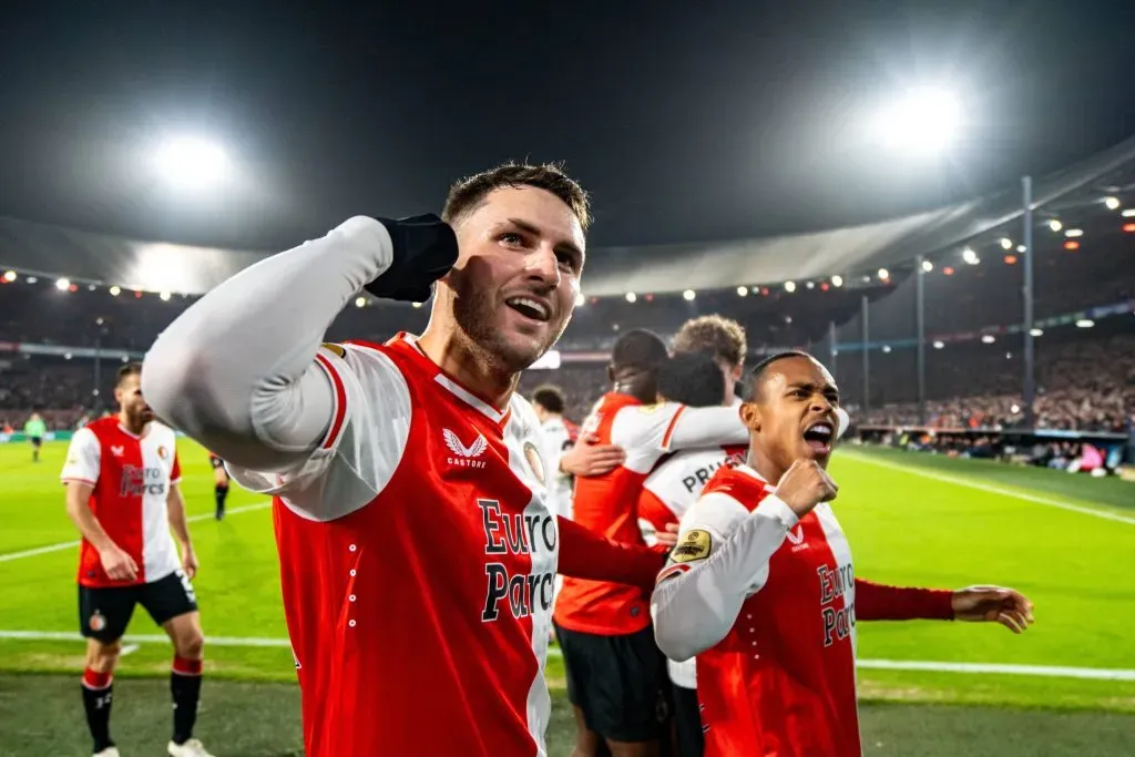 Santi lleva 19 goles en la Eredivisie. (Foto: Imago)