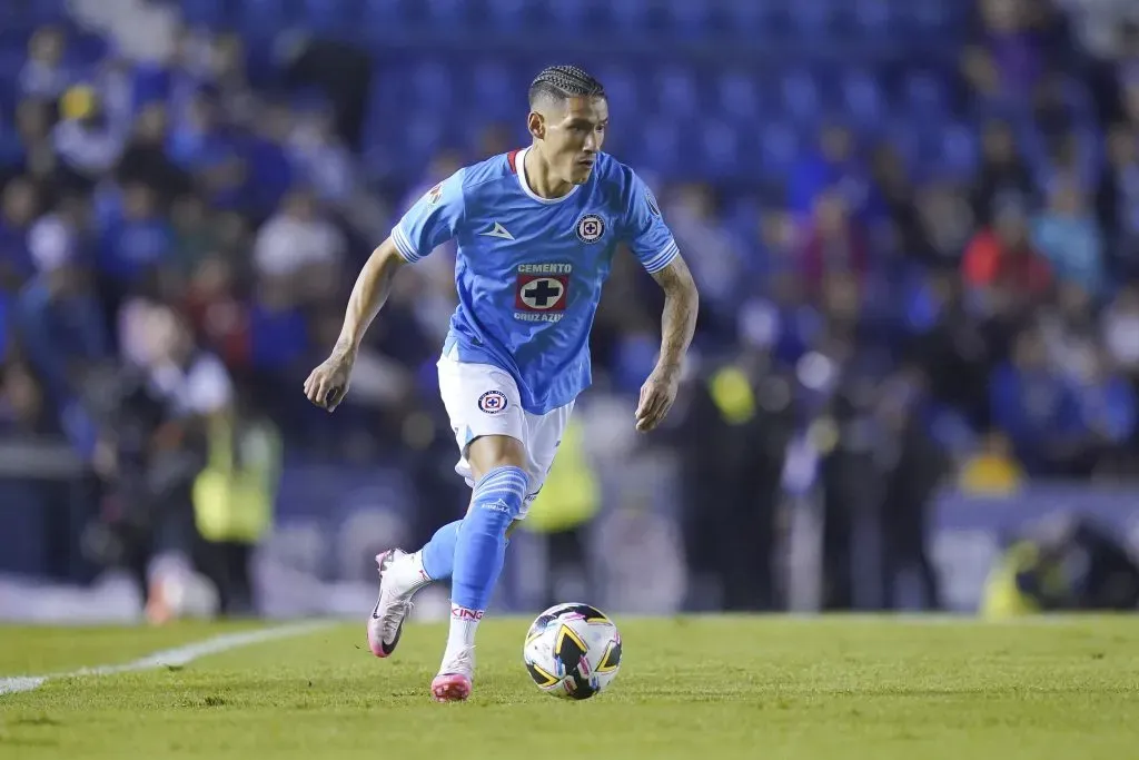 Uriel Antuna disputó la jornada 1 del Apertura 2024 con Cruz Azul. (Foto: Imago7)
