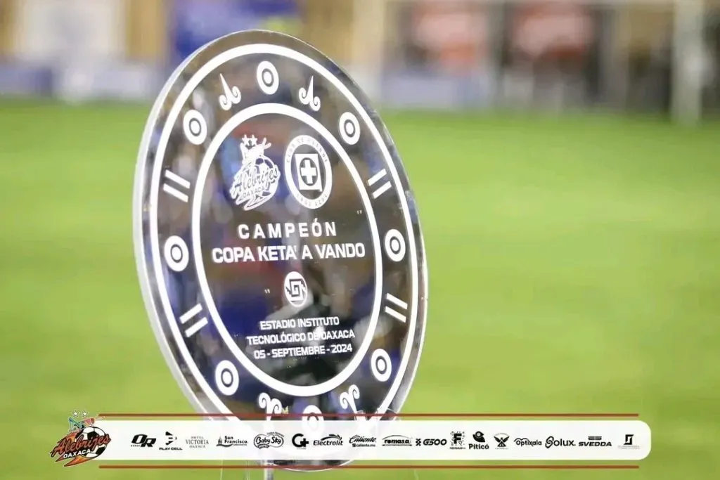 Todos los detalles del trofeo que se llevó Cruz Azul de Oaxaca (Oficial Alebrijes)