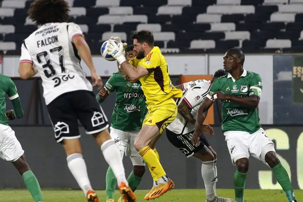 Colo Colo vs Deportivo Cali. Crédito: Photosport