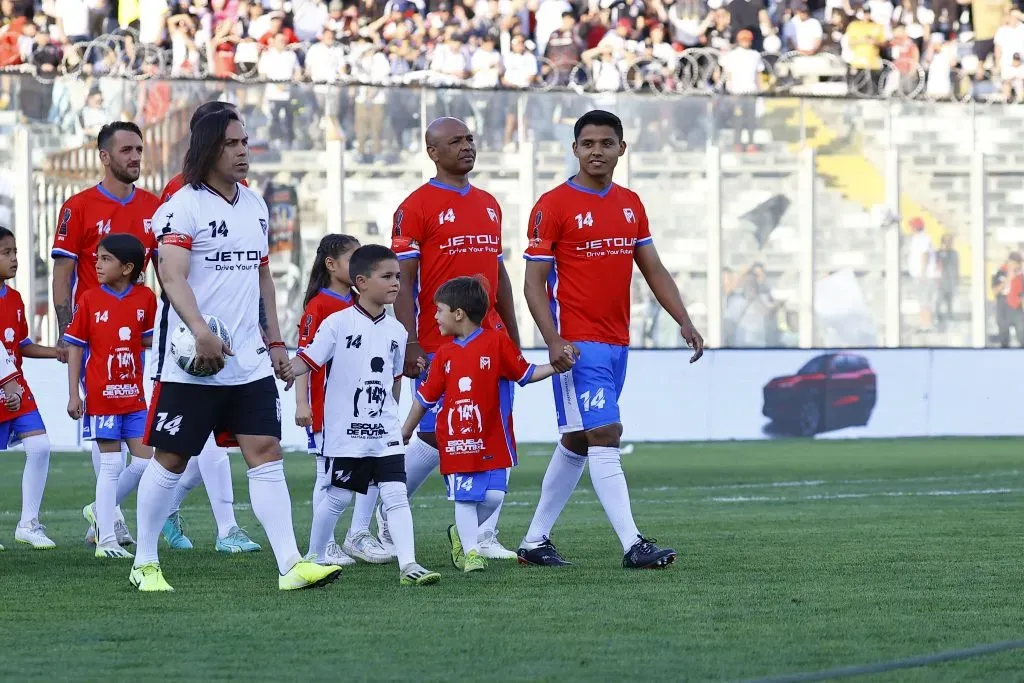 Nazareno Fernández en la despedida de su hermano. (Foto: Photosport)