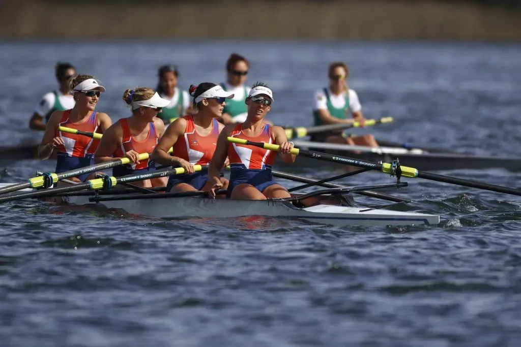 Las encargadas de ganar la cuarta medalla de oro de Chile. Crédito: Photosport.