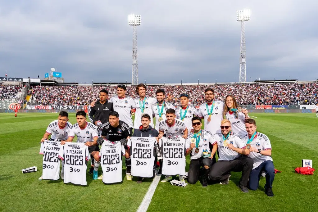 El homenaje de Colo Colo a los medallistas de Santiago 2023 | Foto: Guille Salazar, DaleAlbo