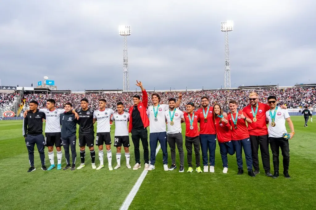 César Fuentes fue homenajeado por ser medallista en los Juegos Panamericanos de Santiago 2023. (Foto: Guillermo Salazar/DaleAlbo)