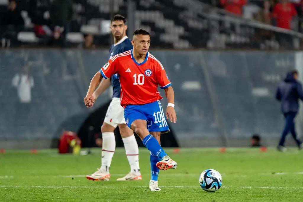 Colo Colo: Alexis Sánchez en el estadio Monumental