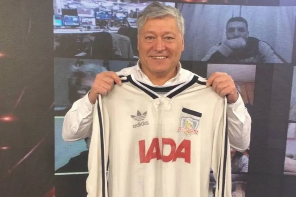 Patricio Yáñez con la camiseta de Colo Colo. Crédito: Archivo.