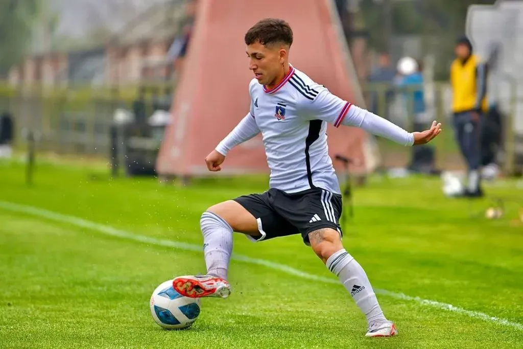 Enzo Riquelme en Proyección. Crédito: Colo Colo Fútbol Joven.