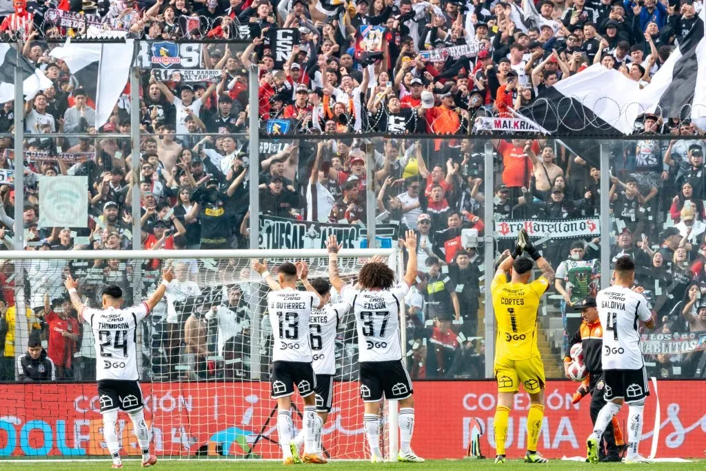 Socios del CSD Colo Colo optarán a descuento en los abonos 2024. | Imagen: Guille Salazar/DaleAlbo.