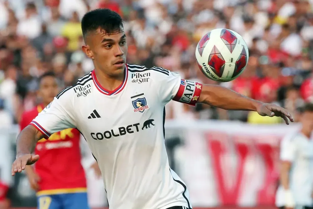 Vicente Pizarro en el último partido de Colo Colo. (Foto: Photosport)