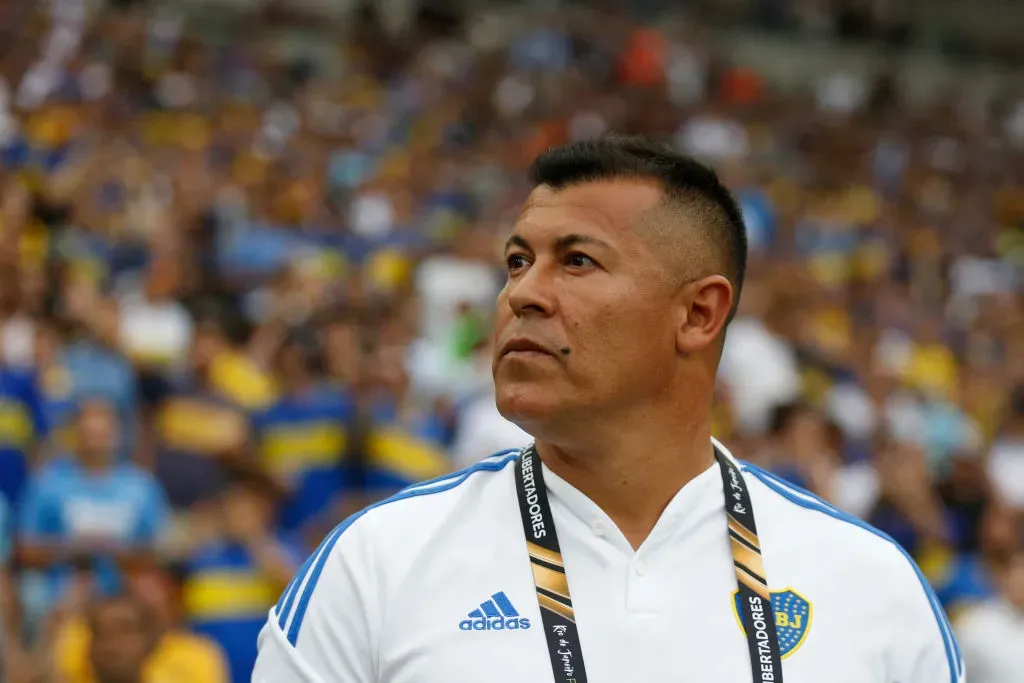 La carpeta de Jorge Almirón también se encuentran en Colo Colo. Imagen: Ricardo Moreira/Getty Images