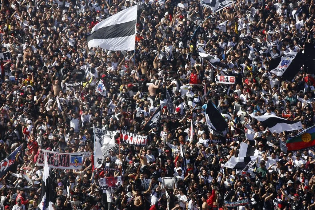 La hinchada de Colo Colo asistirá en masa a la Copa Libertadores