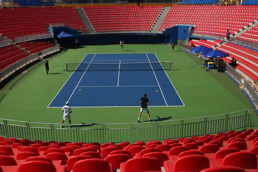 El Court Central del Estadio Nacional ahora tiene pista dura | Foto: Photosport