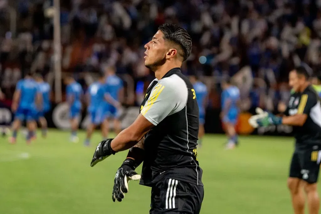 Brayan Cortés en el partido de ida entre Colo Colo vs Godoy Cruz por Copa Libertadores. (Foto: Guillermo Salazar/DaleAlbo)