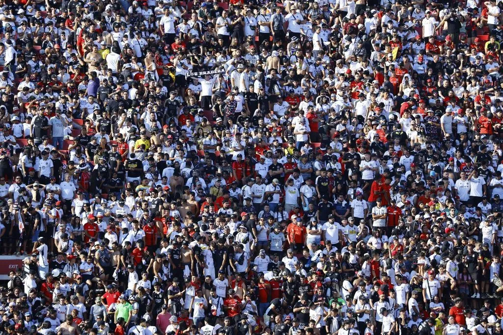 Toda la galería norte del Nacional en la Supercopa fue castigada | Foto: Photosport