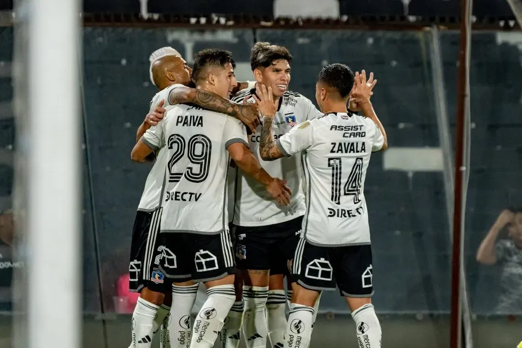 Cristián Zavala celebrando el gol de Carlos Palacios. (Foto: Guillermo Salazar/DaleAlbo)