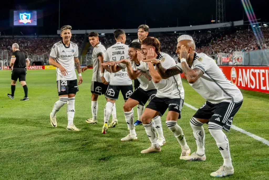 Colo Colo irá con su formación de gala a enfrentar a Cerro Porteño en la fecha 1 de la Copa Libertadores 2024. Foto: Guille Salazar/DaleAlbo.