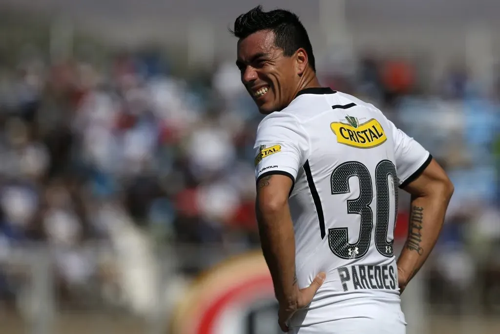 Esteban Paredes con la camiseta número 30 en Colo Colo. | Imagen: Photosport.