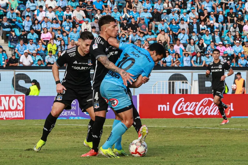 Alan Saldivia en el partido de Colo Colo vs Deportes Iquique. (Foto: Photosport)