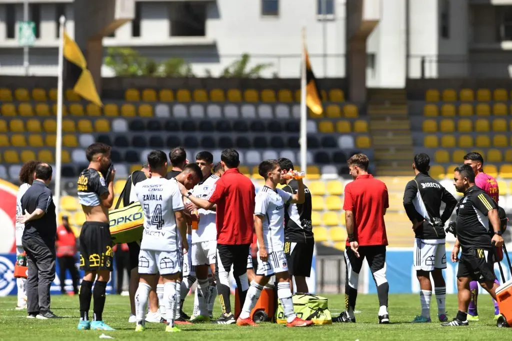 Colo Colo visitando a Coquimbo Unido en la primera rueda. (Foto: Photosport)