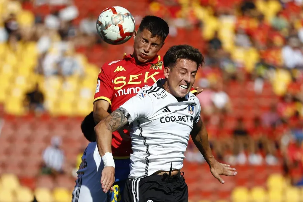 Jonathan Villagra en Unión Española enfrentando a Colo Colo. (Foto: Photosport)