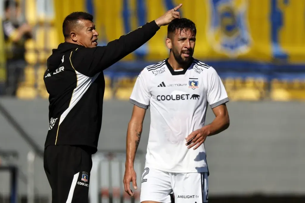 Isla es uno de los que no podrá jugar el partido de Colo Colo vs Huachipato | Foto: Photosport