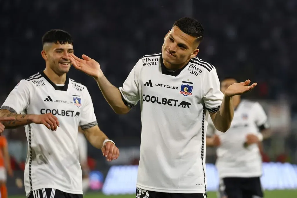 Cepeda destacó a Vidal en su buen presente en Colo Colo | Foto: Photosport