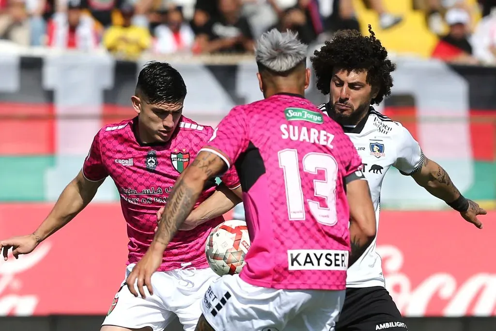 Peluca batalló y mucho en el partido ante Palestino