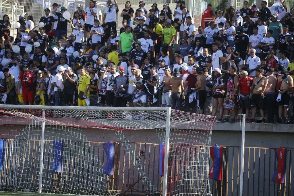 Sólo 300 hinchas albos pueden comprar entradas para el partido de Colo Colo vs Copiapó | Foto: Photosport