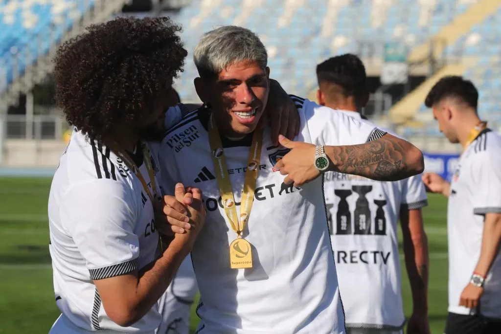 Según Cooperativa, Colo Colo reemplazará a Palacios con un extremo izquierdo | Foto: Photosport