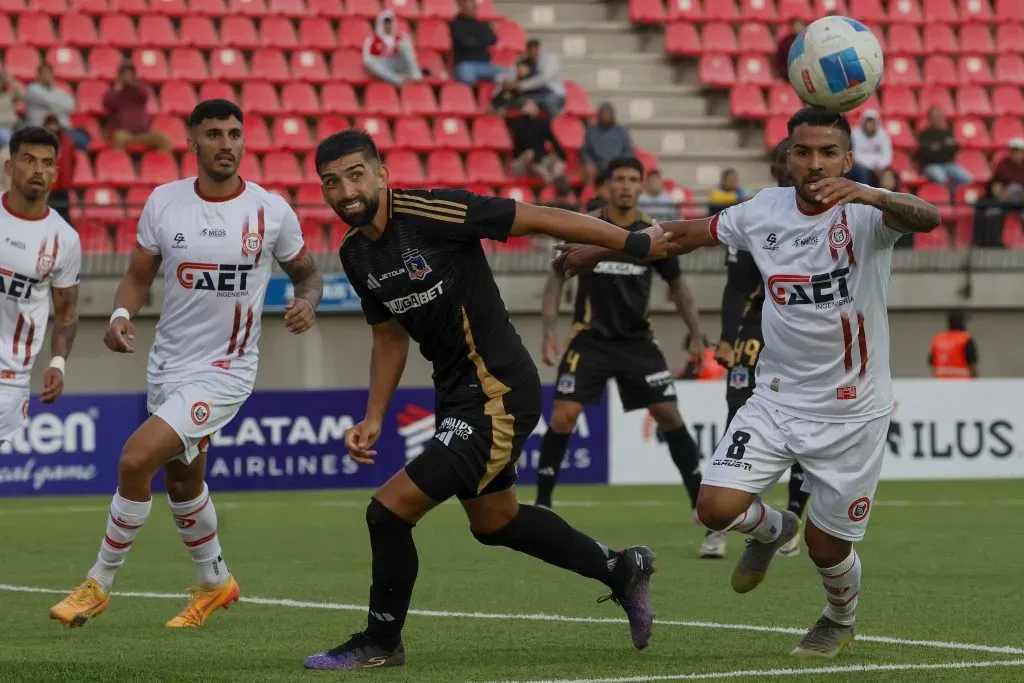 Emiliano Amor en partido con Unión San Felipe. (Foto: Photosport)