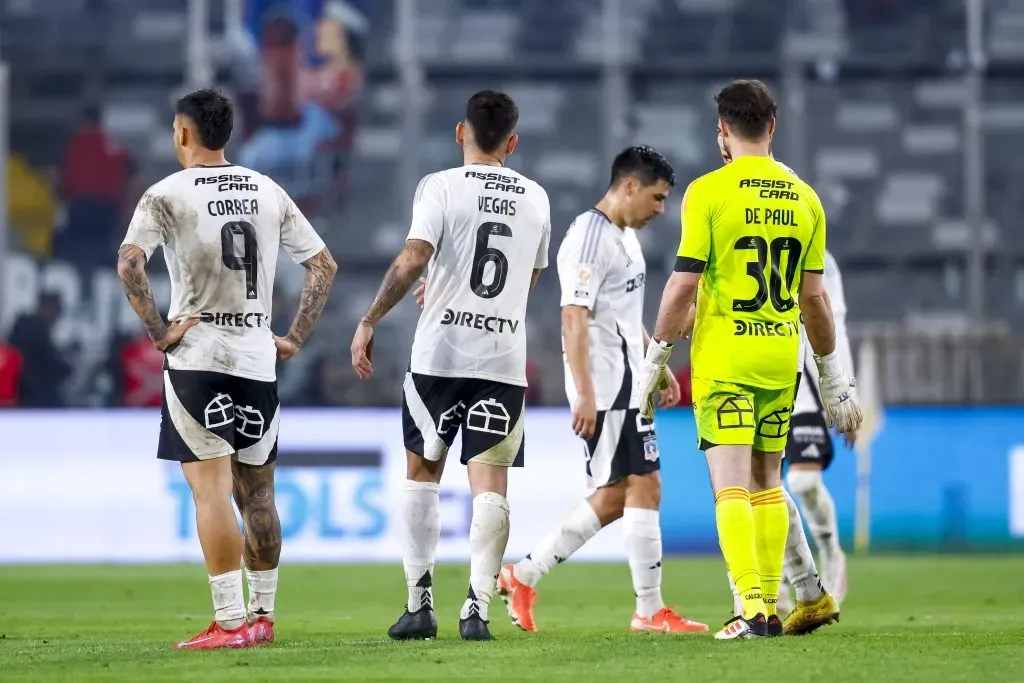 Colo Colo pasa por días complejos (Foto: Photosport)