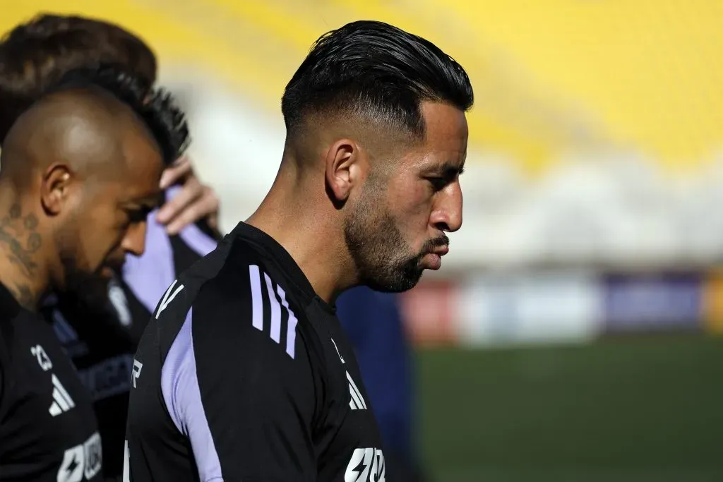 ¿Cómo va la renovación de Mauricio Isla en Colo Colo? | Foto: Photosport