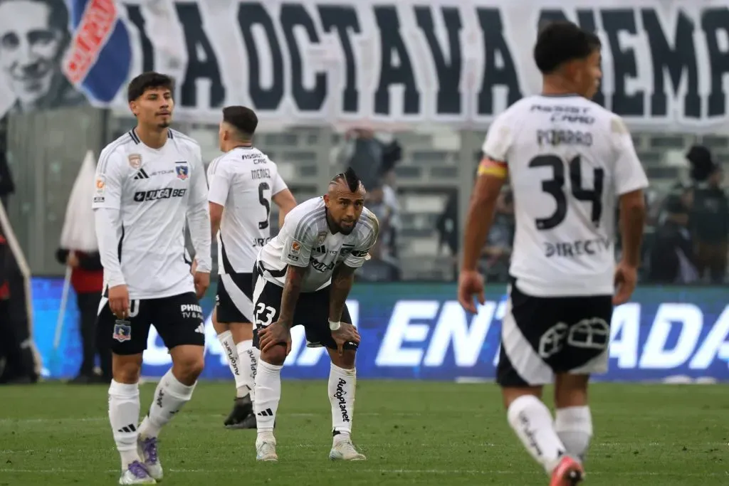 Los Albos se siguen complicando. Imagen: Jonnathan Oyarzun/Photosport