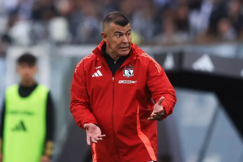 Jorge Almirón se juega un partido clave ante la UC | Foto: Photosport