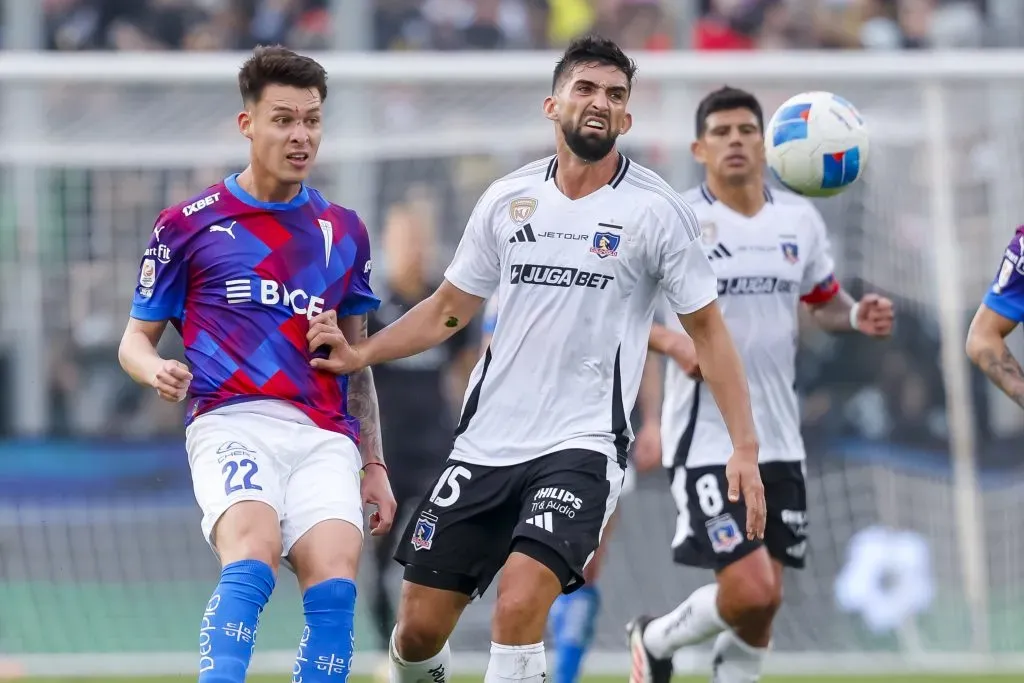 Emiliano Amor durante el partido con UC. (Foto: Photosport)