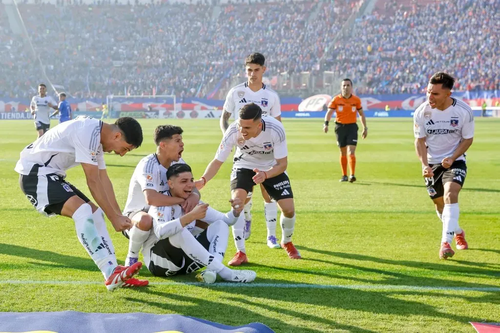 Los Albos se alistan para una nueva versión del Superclásico. Imagen: Pepe Alvujar/Photosport