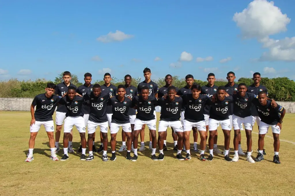 Panamá tras su último entrenamiento antes de viajar (Foto: Fepafut)