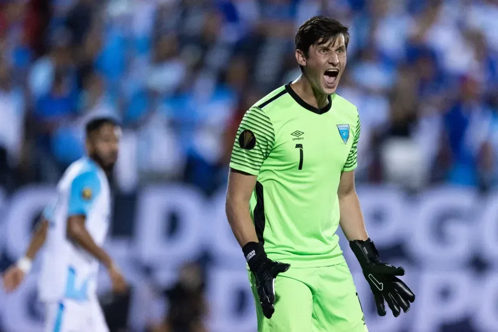 Nicholas Hagen con la Selección de Guatemala