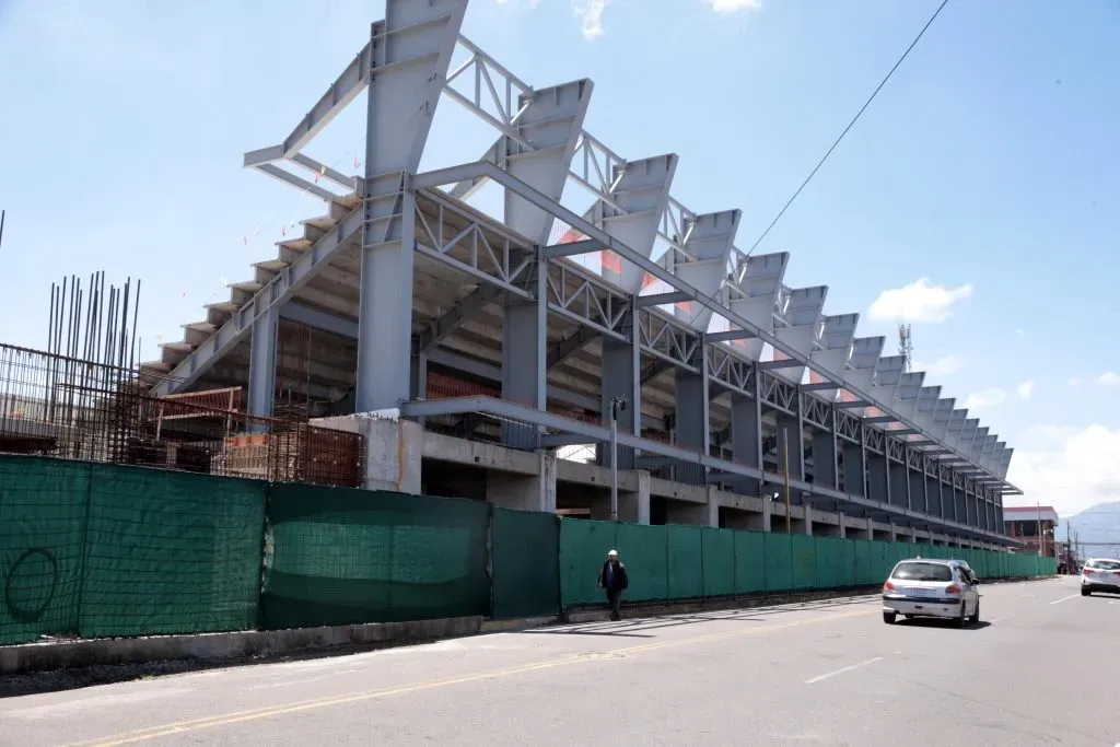 Avanza la construcción del nuevo estadio de Herediano (Alonso_Tenorio)