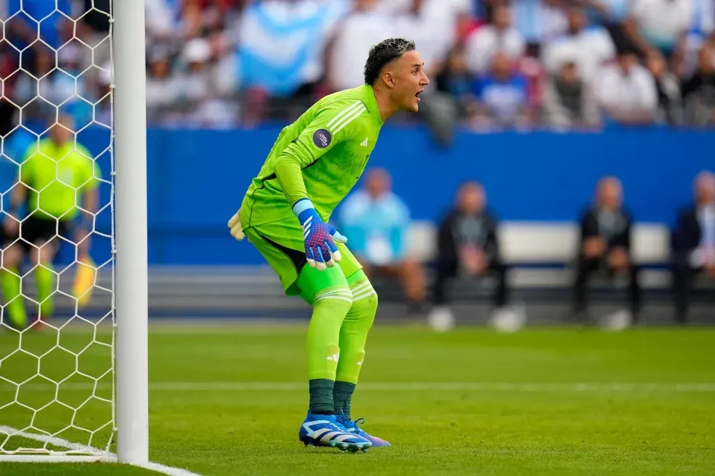 Keylor Navas en acción