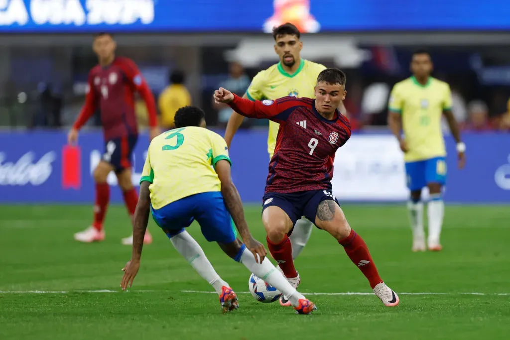 Manfred Ugalde con la Selección de Costa Rica