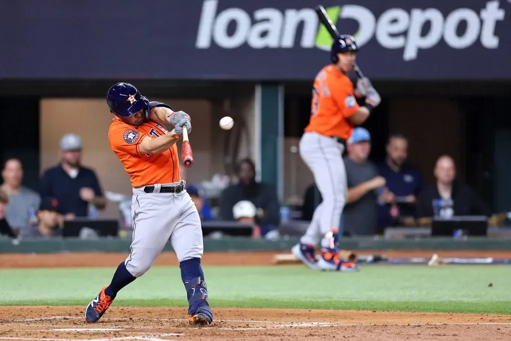 José Altuve llegó a 25 tablas en carrera de playoffs durante el juego 3 de la ALCS 2023 (Foto: Getty Images)