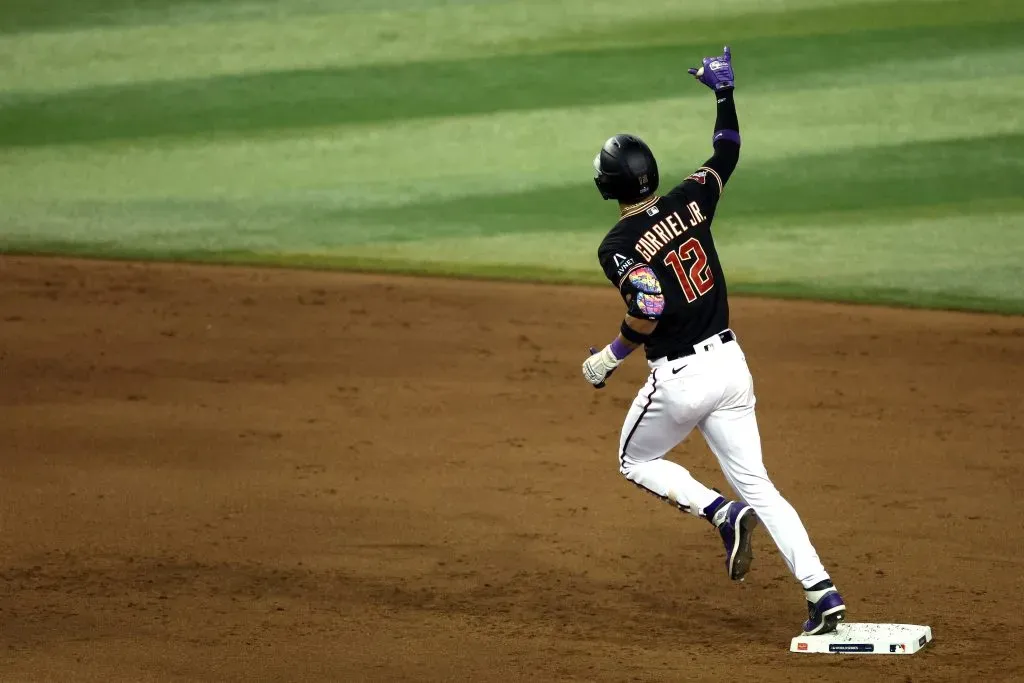 Lourdes Gurriel Jr. dio su tercer HR de la postemporada 2023 (Foto: Getty Images)