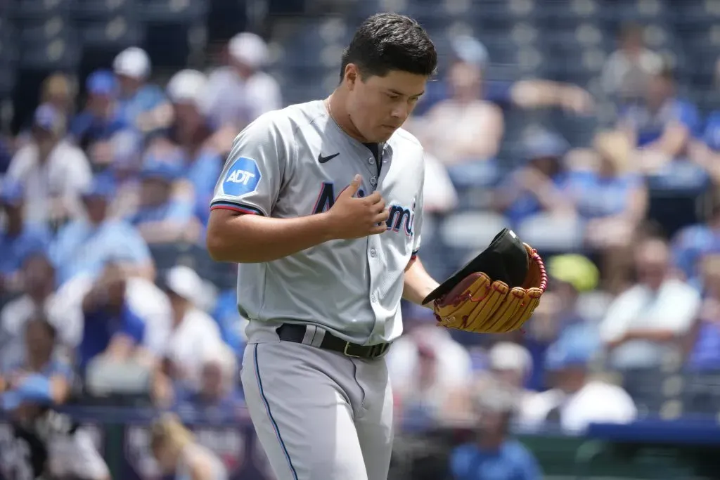 Valente Bellozo hizo su debut el 26 de junio ante los Reales de Kansas City en el Kauffman Stadium (Getty Images)