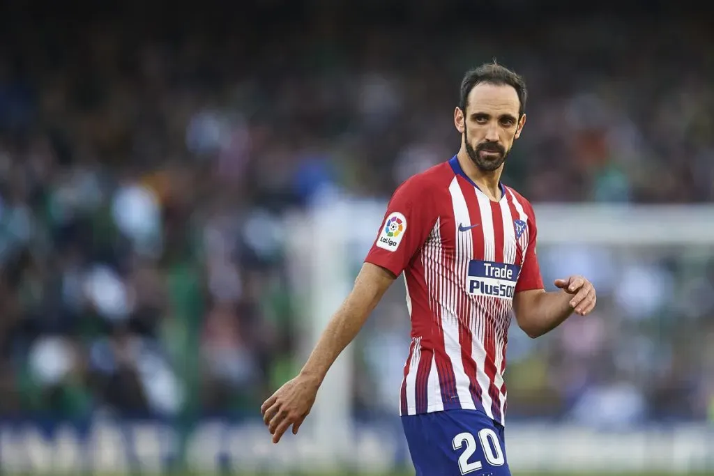 Juanfran se fue al rival de ciudad