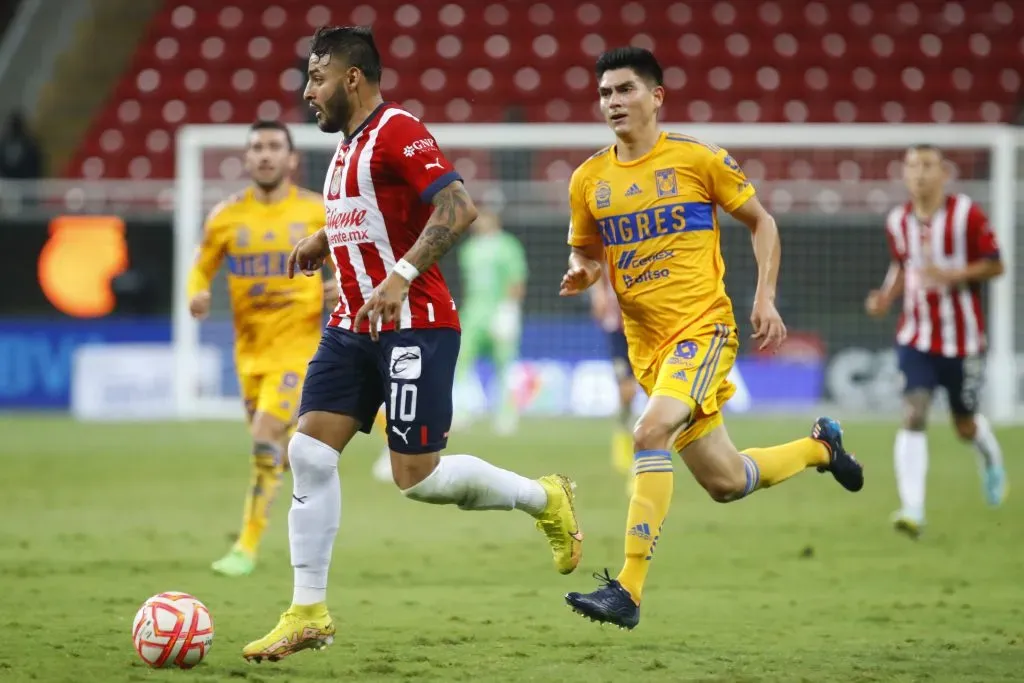 Tigres y Chivas deberán resolver la serie con superioridad simple de goles (Getty)