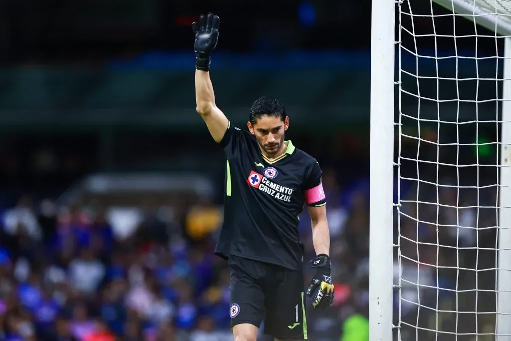 Jesus Corona, capitán y figura dentro y fuera de la cancha (Getty)