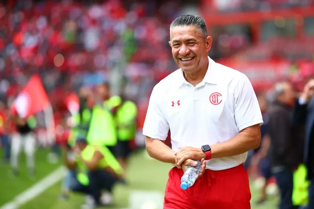 Ignacio Ambriz tiene felices  los seguidores del Toluca (Getty)