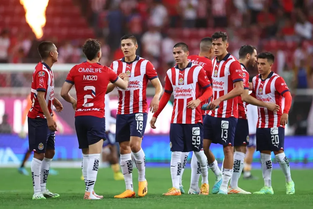 Los jugadores de Chivas están comprometidos con el sistema de Paunovic (Getty)