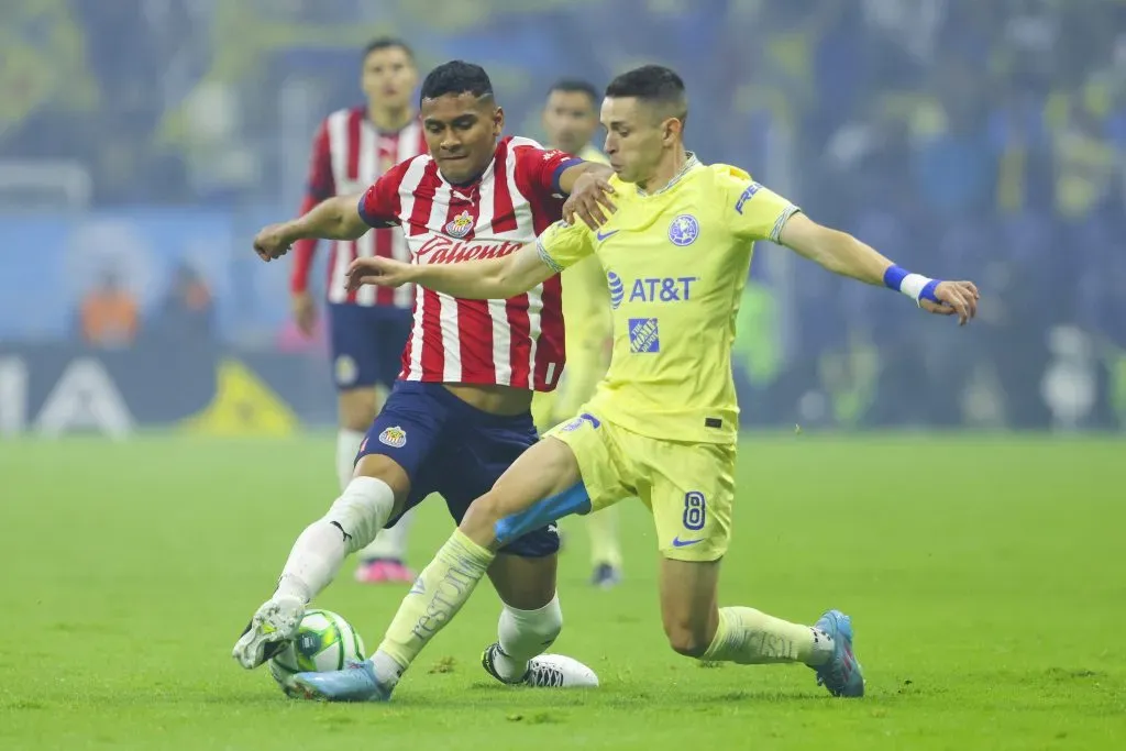 La expulsión de Fidalgo ante Chivas en las semis pasadas, tuv larga cola (Getty)